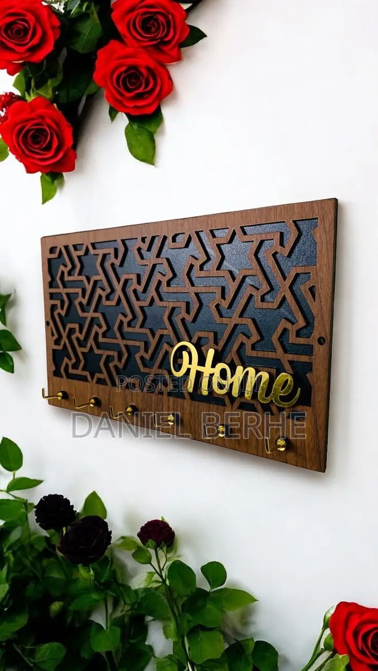 Wooden Wall-Mounted Key Coat Rack