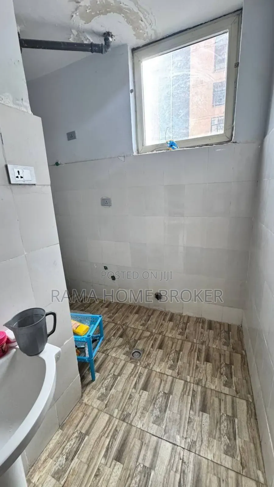 Furnished 2bdrm Condo in ቅንጡ ቤት, Yeka for sale