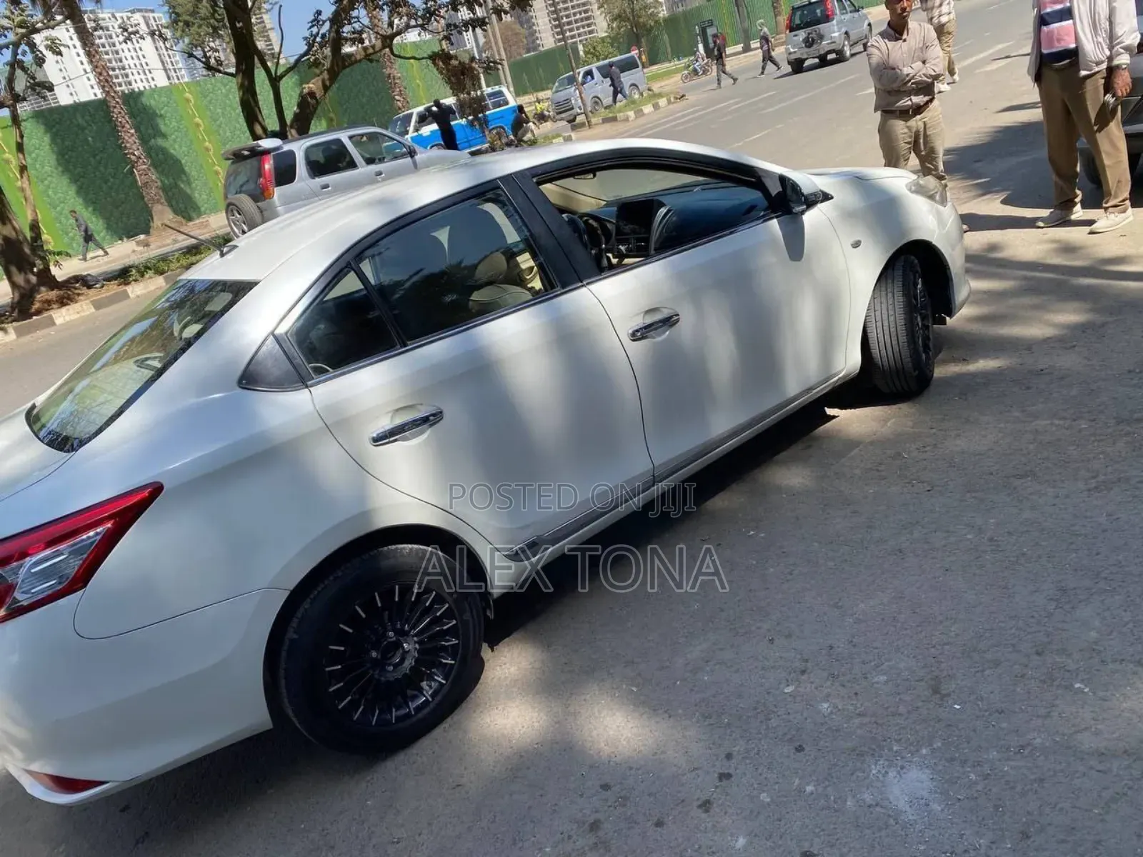 Toyota Yaris 2015 White