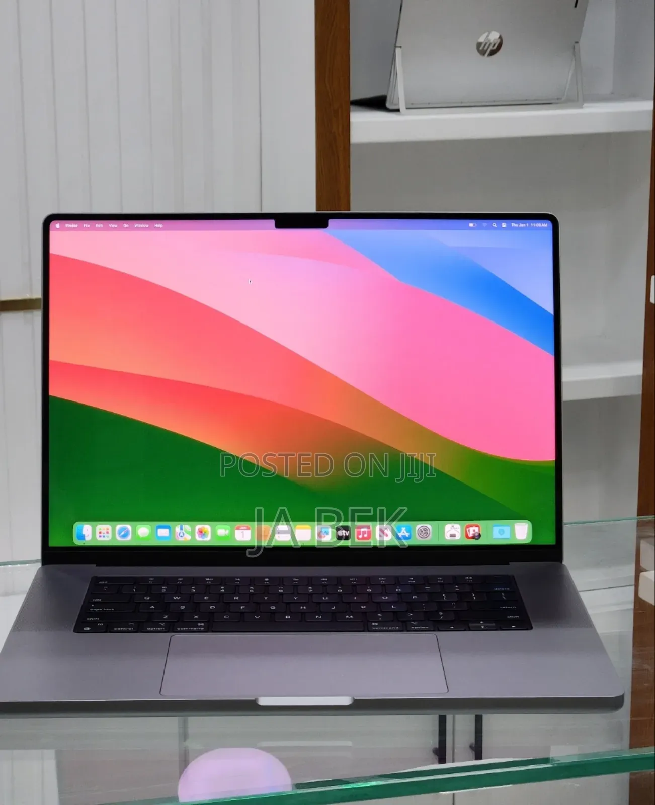 New Laptop Apple MacBook Pro 2021 M1 32GB Apple M1 Max SSD 512GB