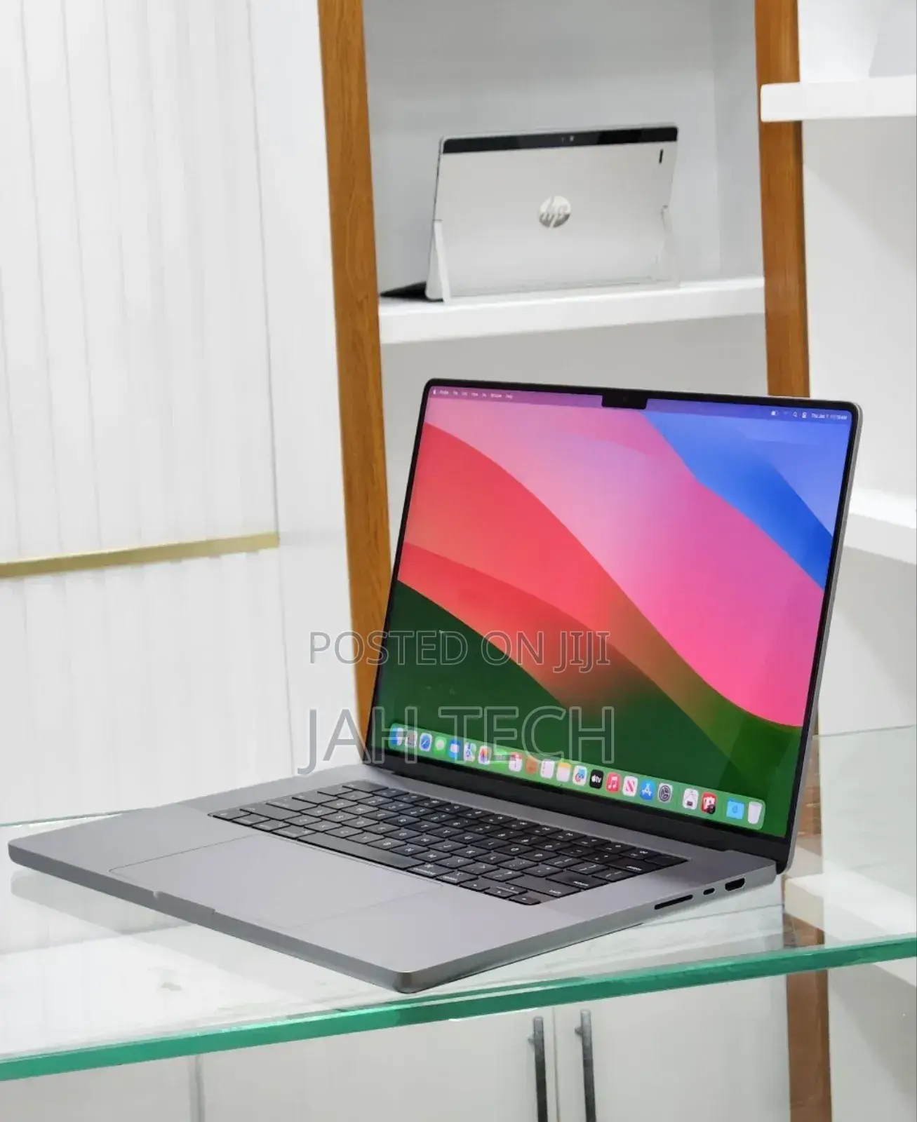 New Laptop Apple MacBook Pro 2021 M1 32GB Apple M1 Max SSD 512GB