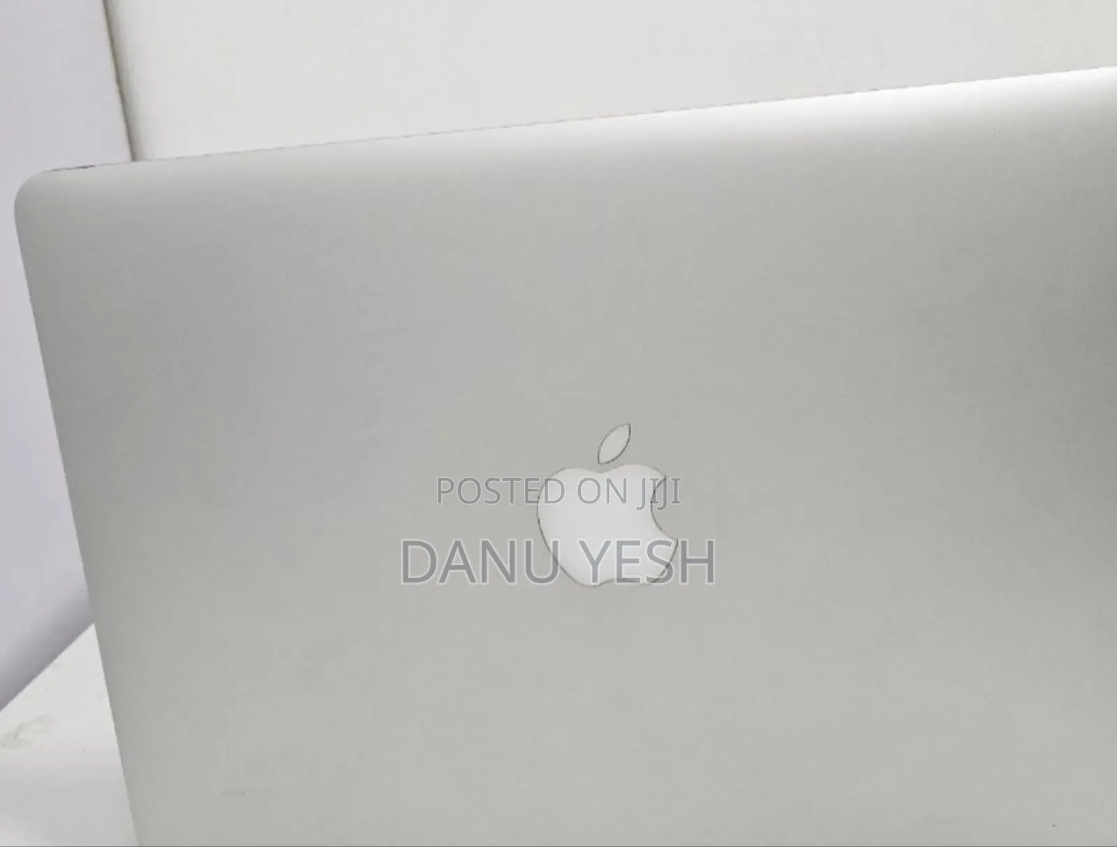 New Laptop Apple MacBook Pro 2014 8GB Intel Core I5 SSD 128GB