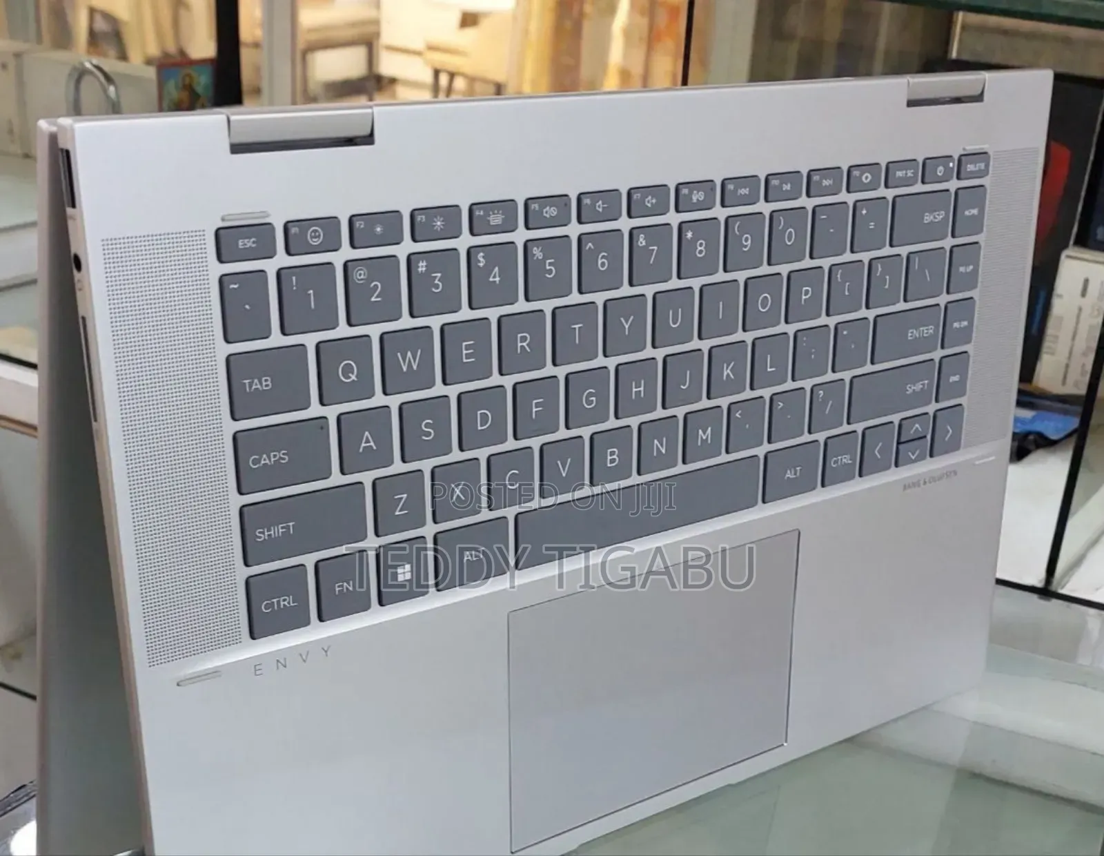 New Laptop HP Envy X360 16GB Intel Core I7 SSD 512GB