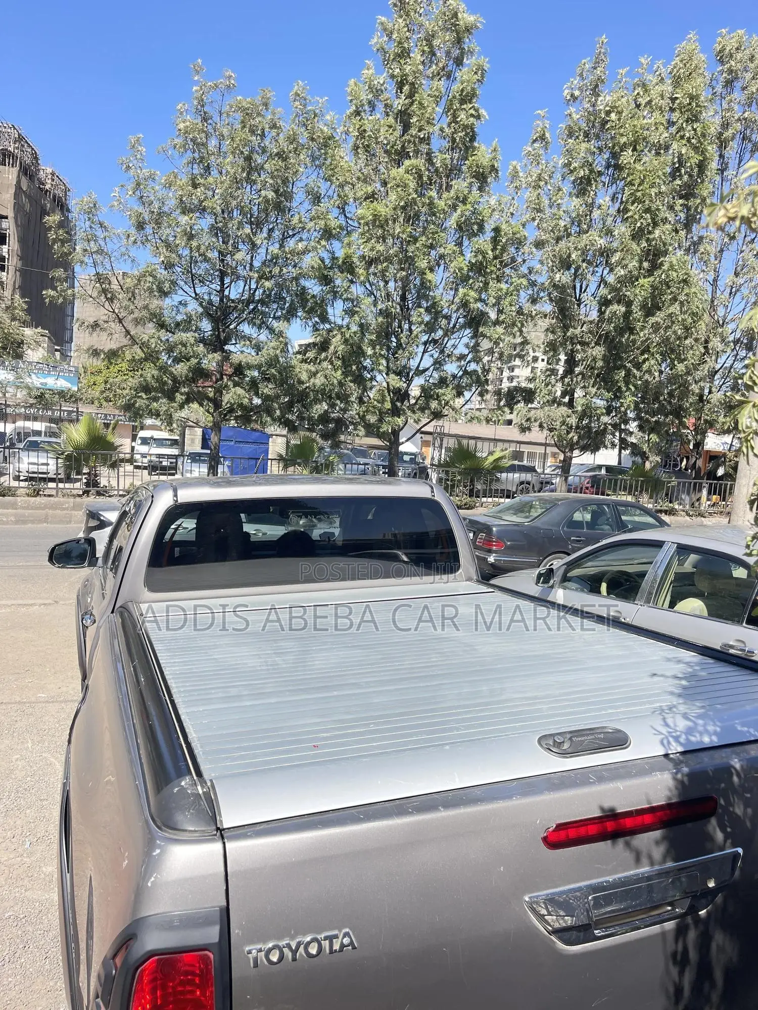 Toyota Hilux Revo Smart Cab Deisel 2.4 AWD 2018 Gray