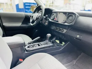 Toyota Tacoma SR5 4x2 Access Cab 127.4 in. WB 2020 White