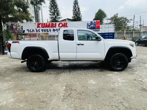 Toyota Tacoma SR5 4x2 Access Cab 127.4 in. WB 2020 White