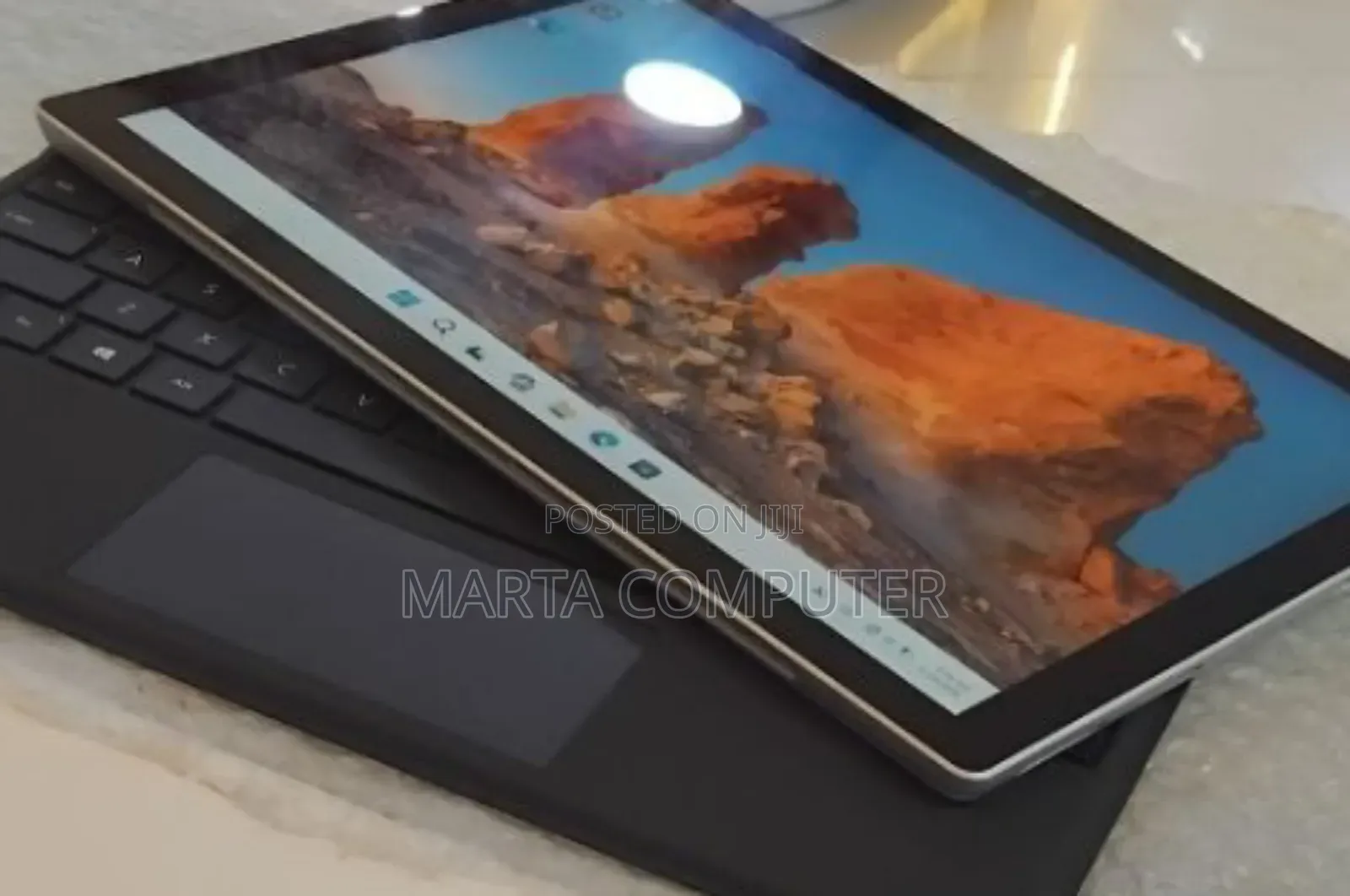 New Laptop Microsoft Surface Pro 7 16GB Intel Core I7 SSD 256GB