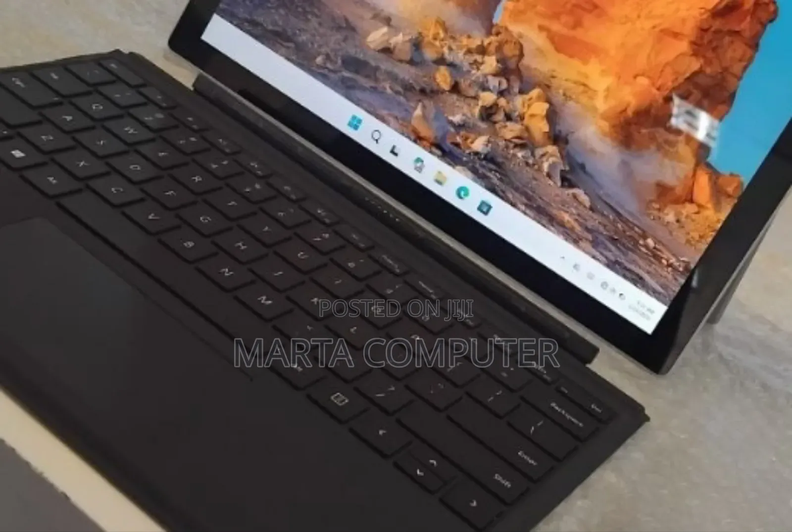 New Laptop Microsoft Surface Pro 7 16GB Intel Core I7 SSD 256GB