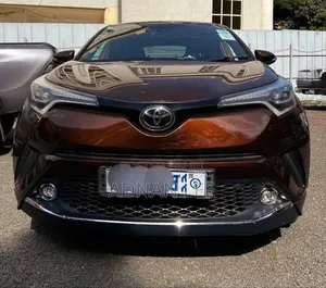 Toyota C-HR 2017 Brown