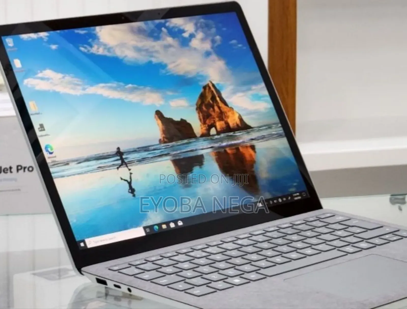 New Laptop Microsoft Surface Pro 7 16GB Intel Core I7 SSD 256GB