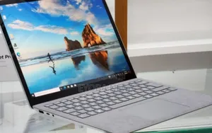 New Laptop Microsoft Surface Pro 7 16GB Intel Core I7 SSD 256GB