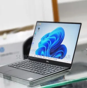 New Laptop Dell XPS 13 8GB Intel Core I7 SSD 512GB