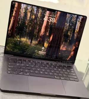 New Apple MacBook Pro 2024 M4 Max 14-Inch 16GB Apple M4 Pro SSD 512GB