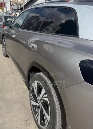 Volkswagen ID.6 2024 Brown