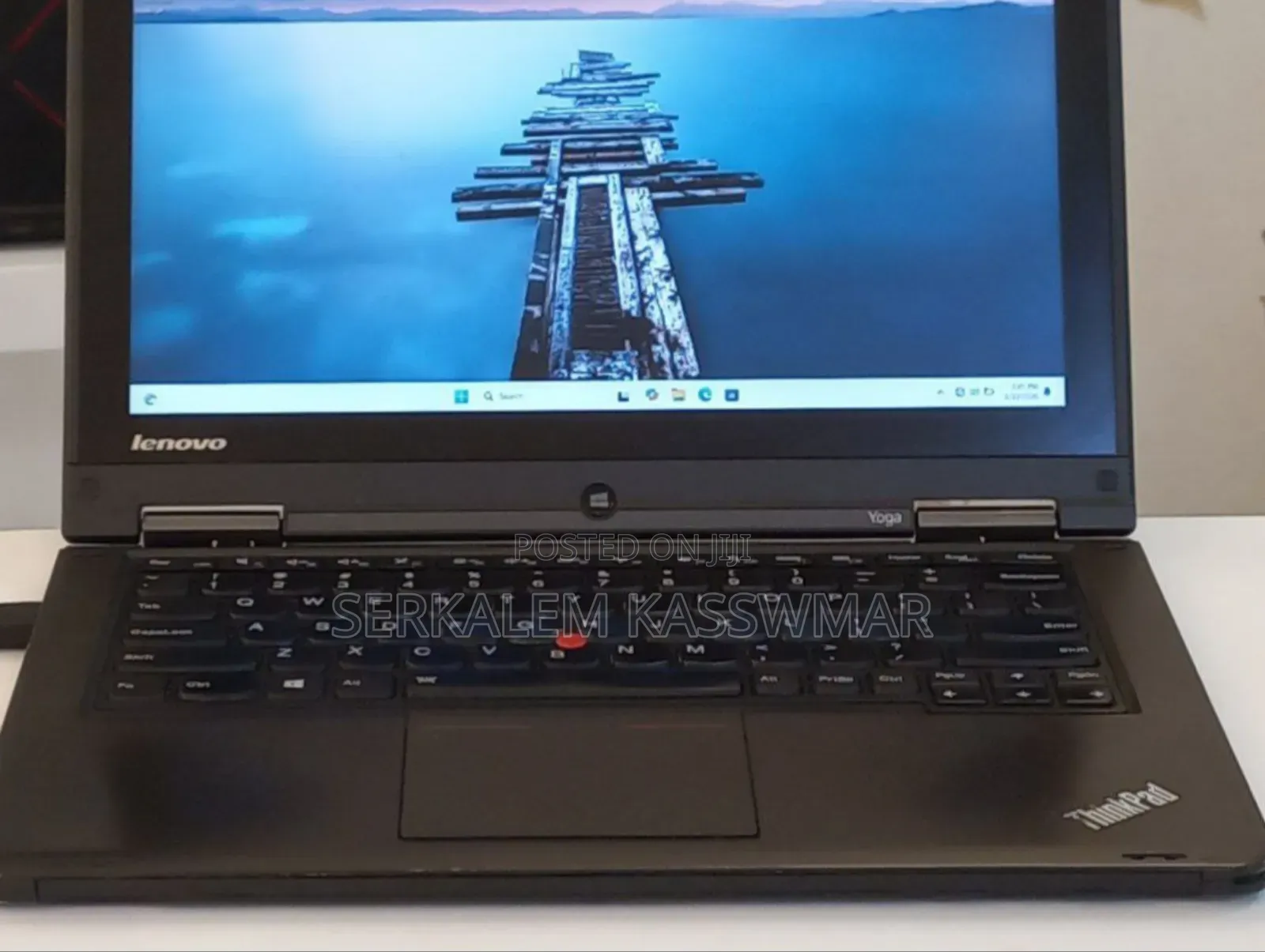 New Laptop Lenovo ThinkPad Yoga 8GB Intel Core I7 SSD 256GB