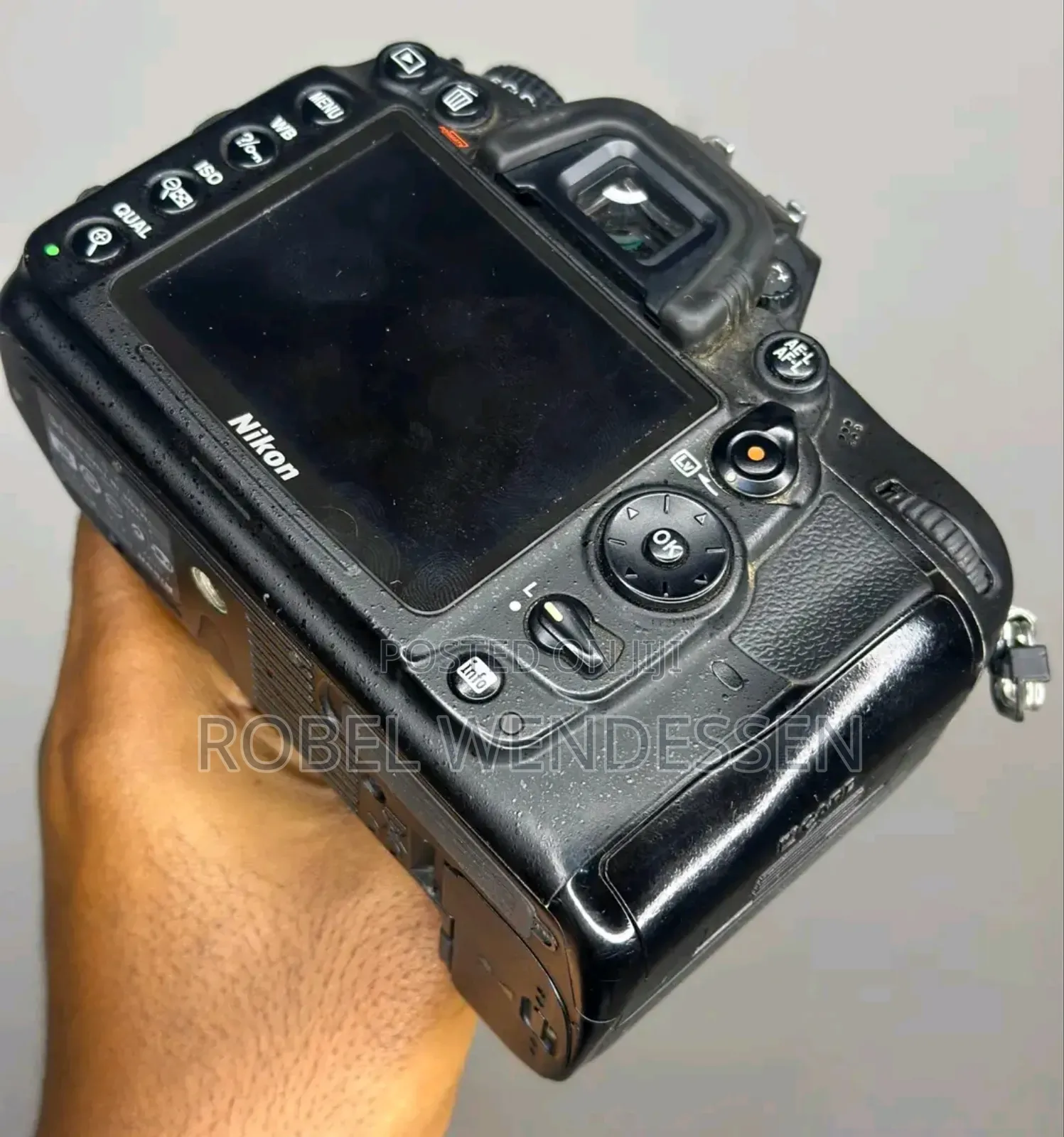 Nikon D7000 Camera 18-105mm Lens