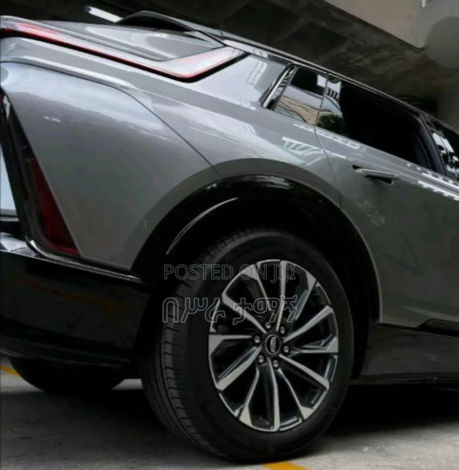 Cadillac Lyriq 100 kWh RWD 2022 Silver