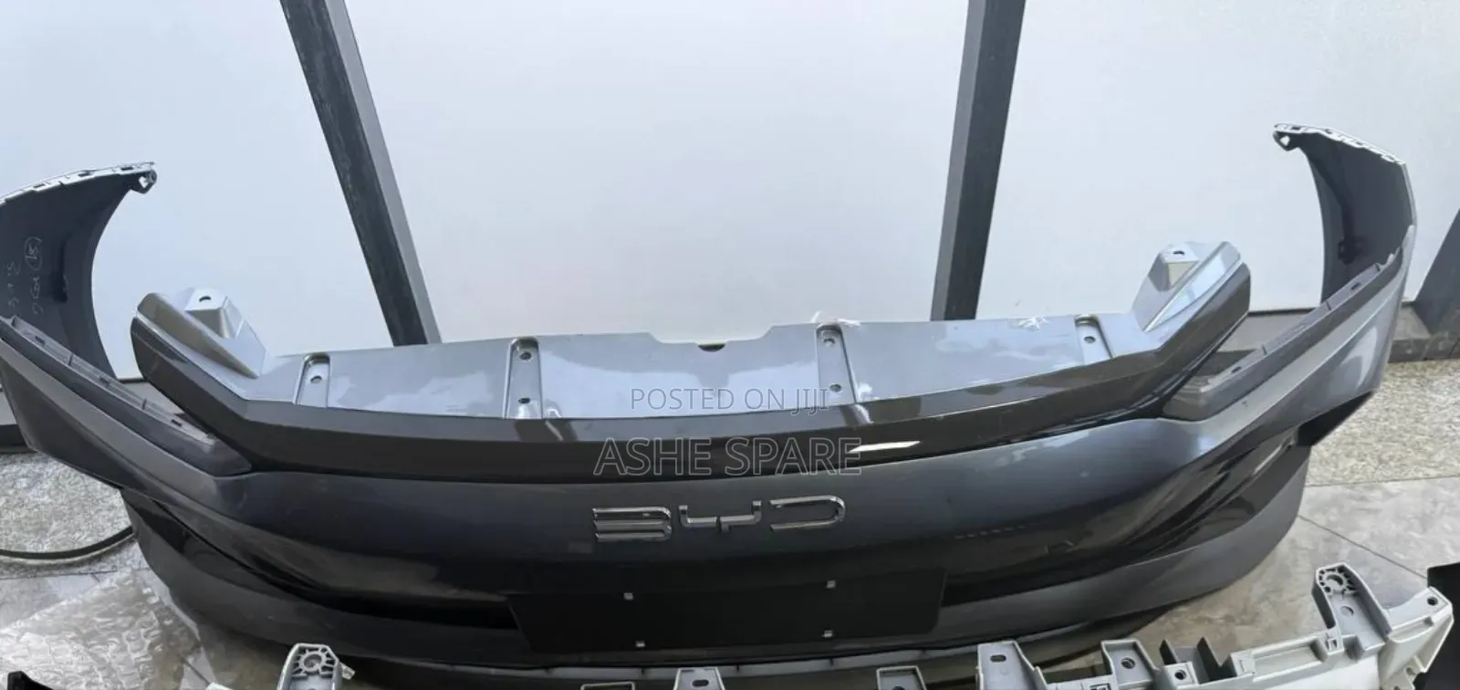 Ashe Auto Spare Parts (Byd Front Bumper)