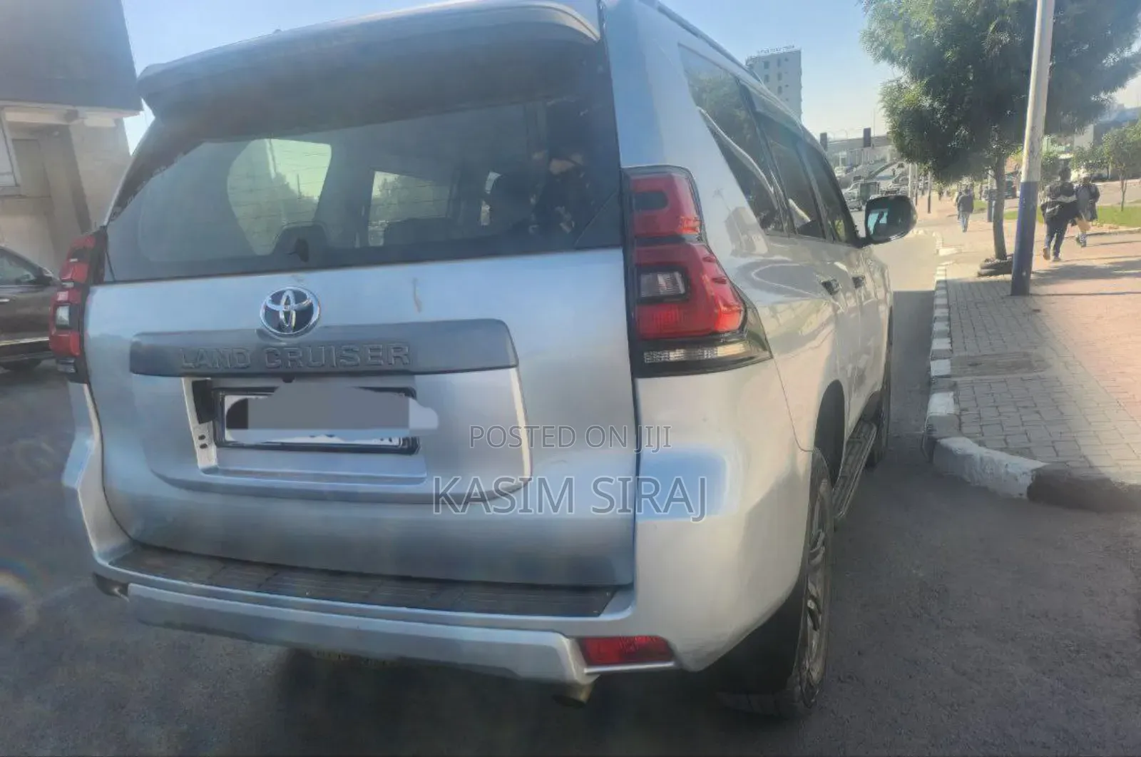 Toyota Land Cruiser Prado 2.8 2019 Silver