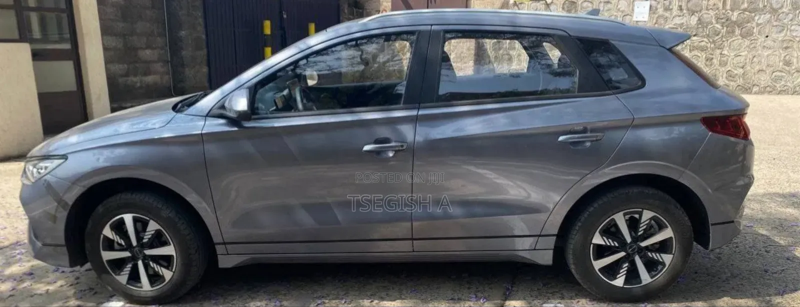 New BYD E2 43 kWh 94 hp FWD 2024 Gray