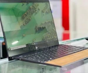 New Laptop HP Envy 13 8GB Intel Core I5 SSD 512GB