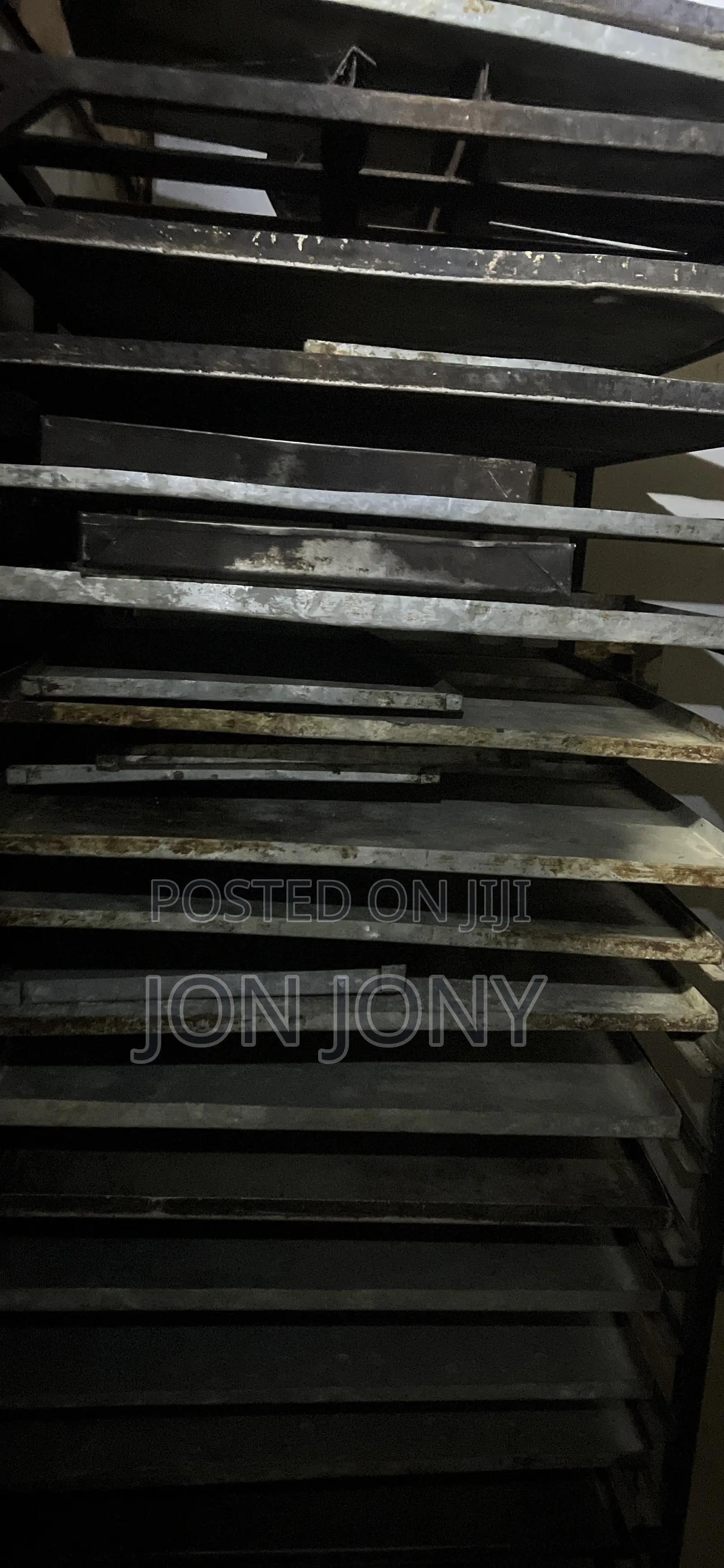 ዳቦ መጋገሪያ ,ባለ 14 ፖትራ, 10ኪሎ ማቡኪያ,54 ፖትራ , ዴክ ኦቨን, መደርደሪያ , ሶስት ባለ 14 ጋሪ