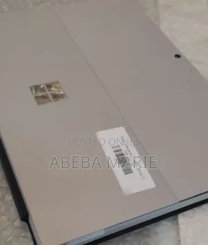 New Laptop Microsoft Surface Pro 7 16GB Intel Core I7 SSD 256GB