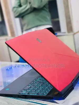 New Laptop Alienware Area-51m 16GB Intel Core i7 SSD 512GB
