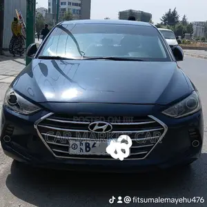 Hyundai Avante 2017 Blue