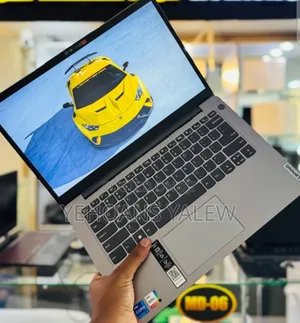 New Laptop Lenovo Ideapad 3 20GB Intel Core i7 SSD 512GB
