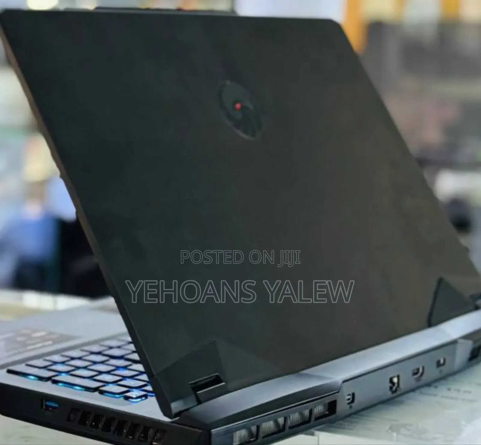 New Laptop MSI Creator 17 B11uh-222 16GB AMD Ryzen 9 SSD 1T