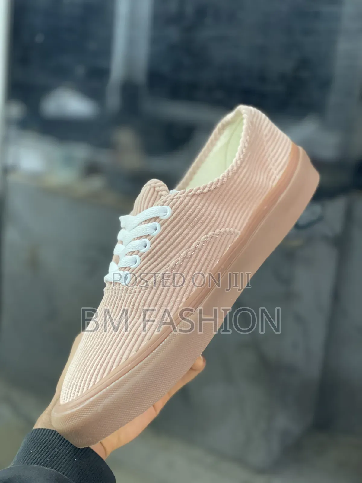 Vans Corduroy Peach Low-Tops (Holiday Sale!)