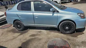 Toyota Platz 2005 Blue
