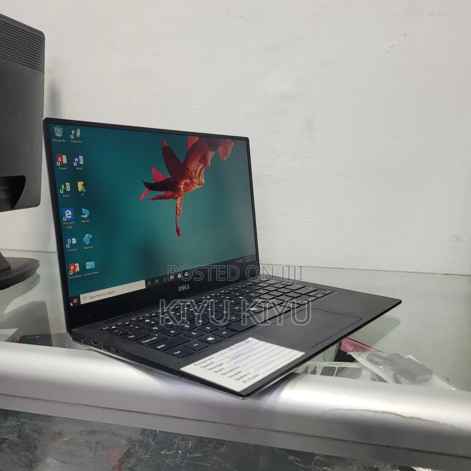 New Laptop Dell XPS 13 8GB Intel Core I5 SSD 256GB