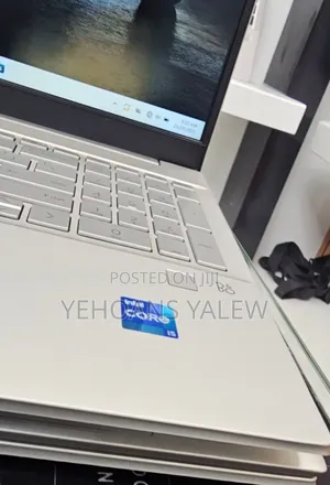 New Laptop HP Pavilion 15t 16GB Intel Core I5 SSD 512GB