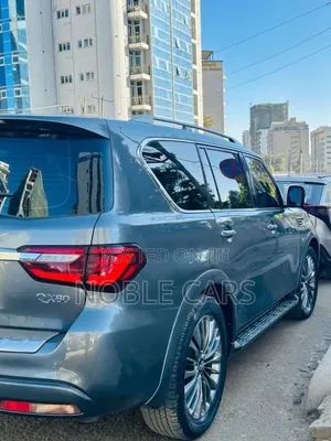 Infiniti QX80 2018 Gray