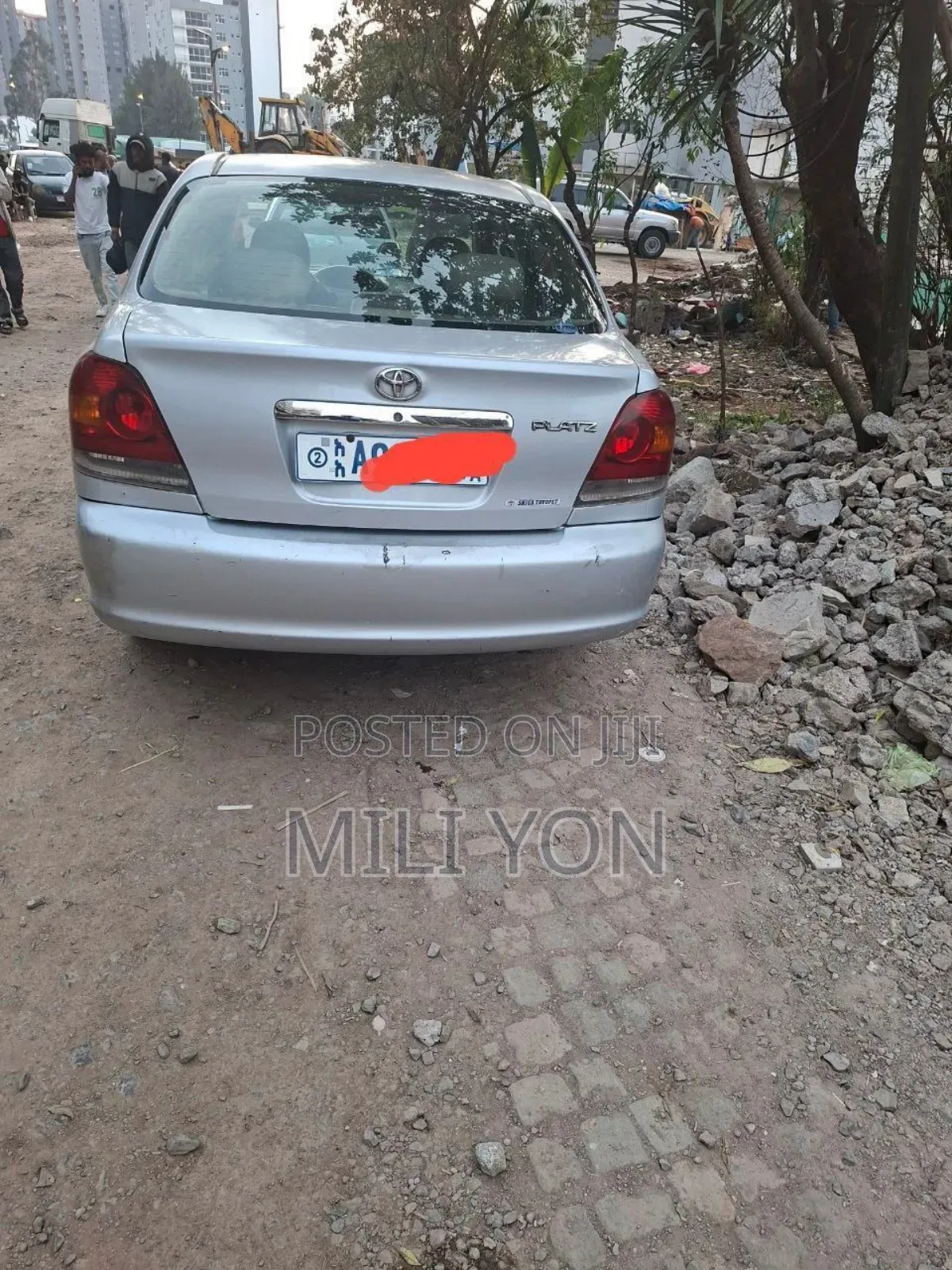 Toyota Platz 2004 Silver