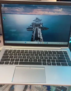 New Laptop HP EliteBook 840 G8 16GB Intel Core I5 SSD 512GB