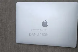 New Laptop Apple MacBook Pro 2019 8GB Intel Core I5 SSD 128GB