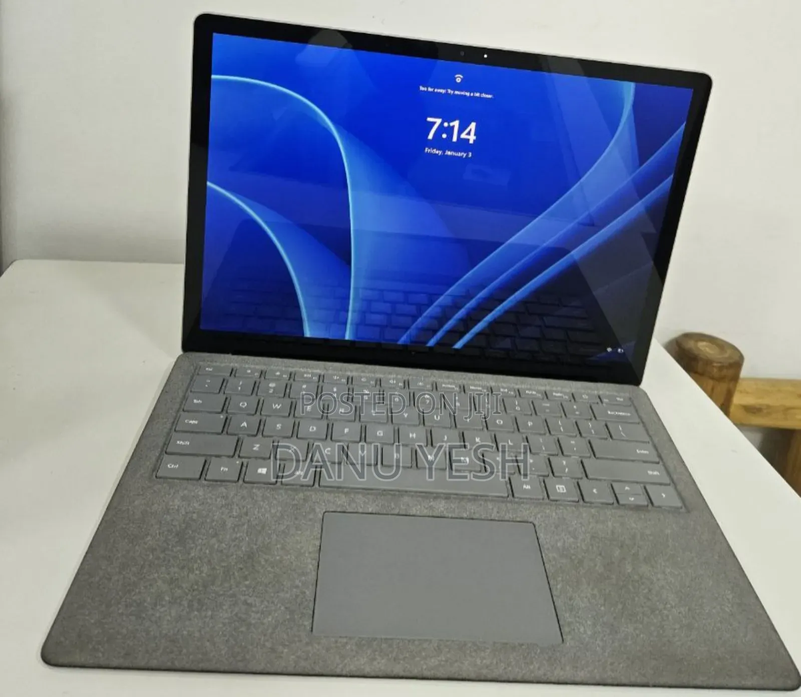 New Laptop Microsoft Surface Laptop 2 8GB Intel Core I5 SSD 256GB