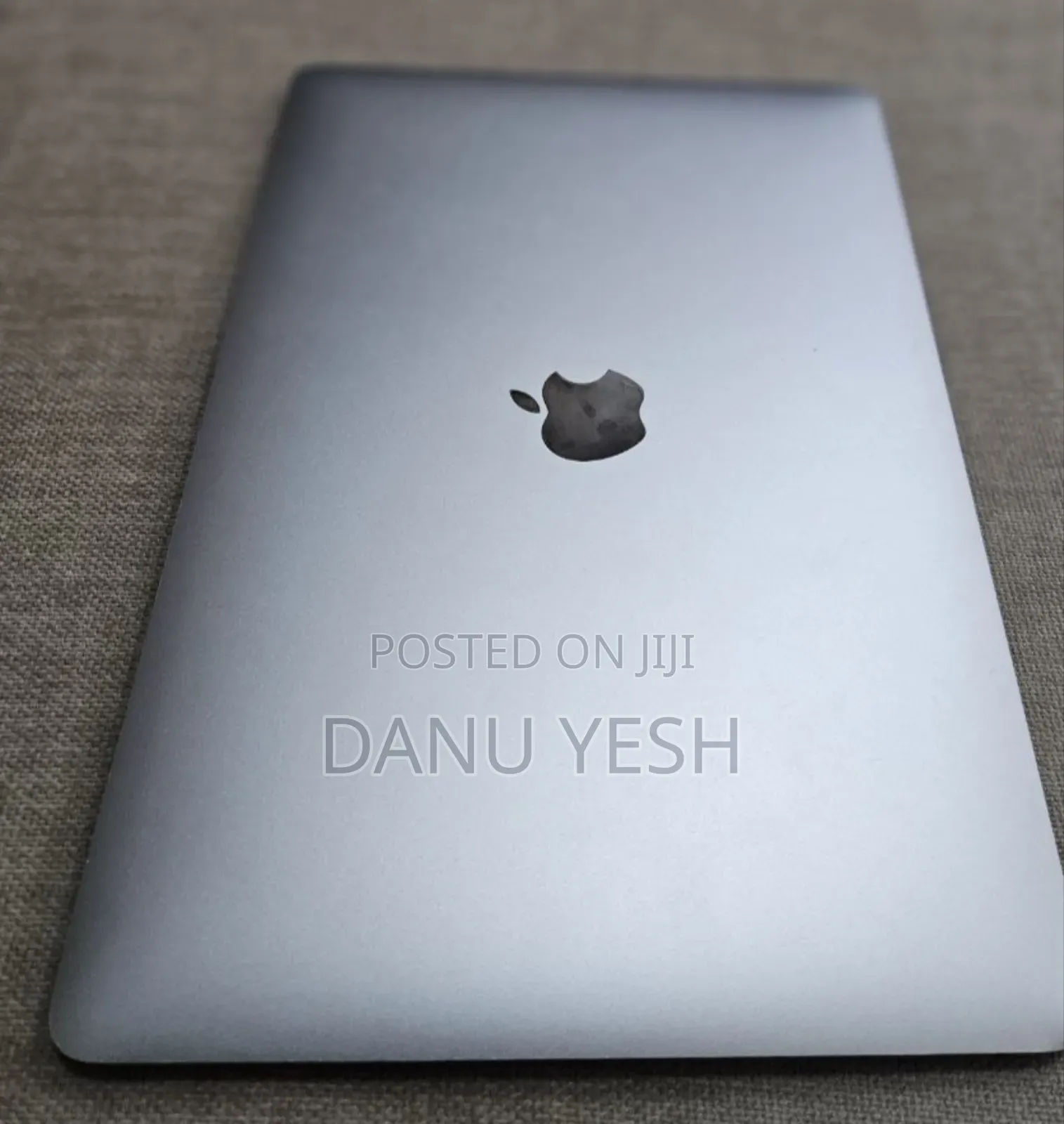 New Laptop Apple MacBook Pro 2019 8GB Intel Core I5 SSD 256GB