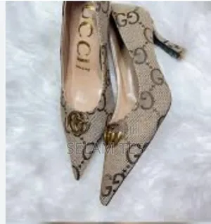 Gucci Shoe