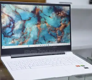 New Laptop HP Victus 15 16GB AMD Ryzen 7 SSD 1T