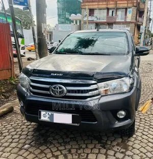 Toyota Hilux 2017 Black