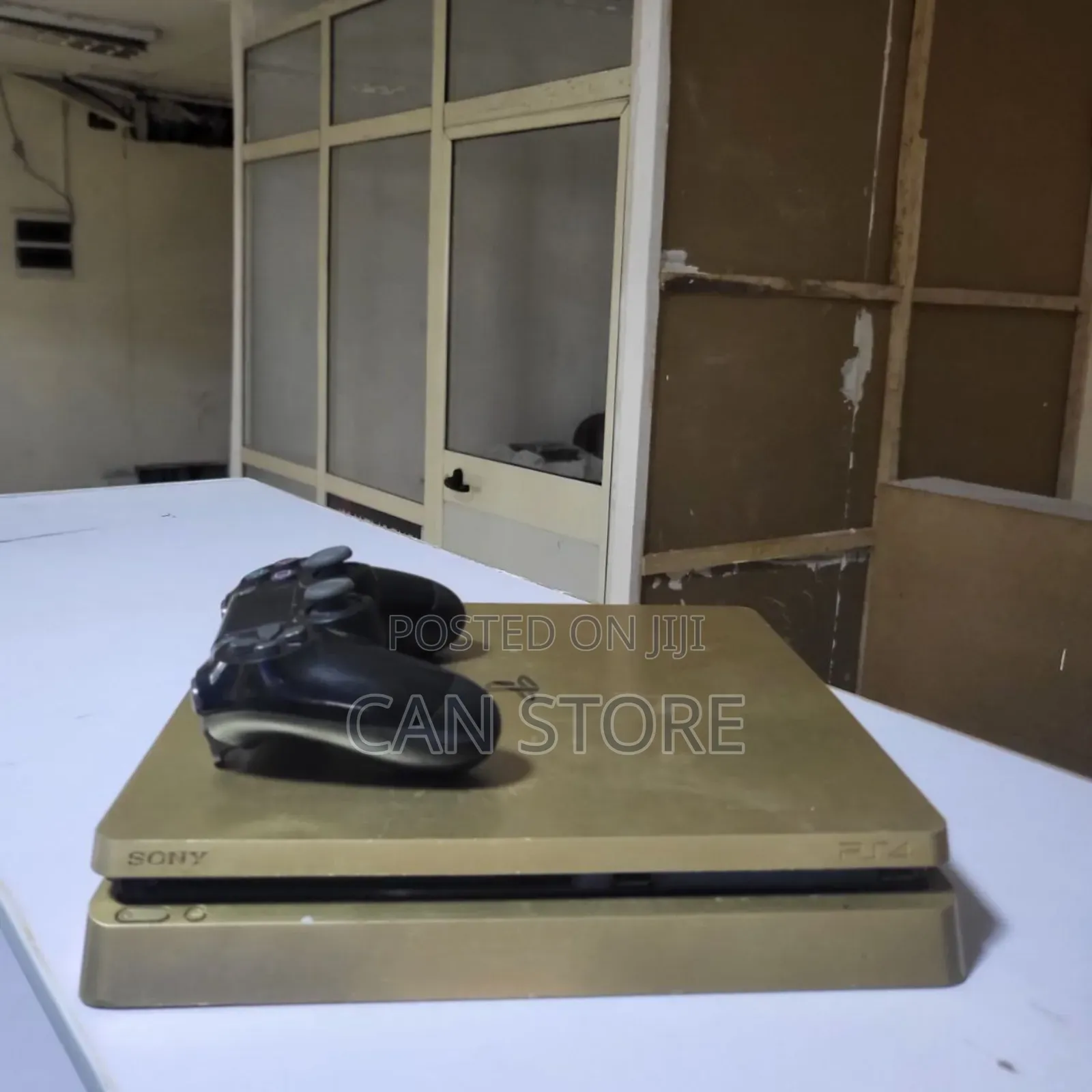 Playstation 4slim Update Version With 2joystick ፀዴ እቃ በአሪፍ ዋጋ