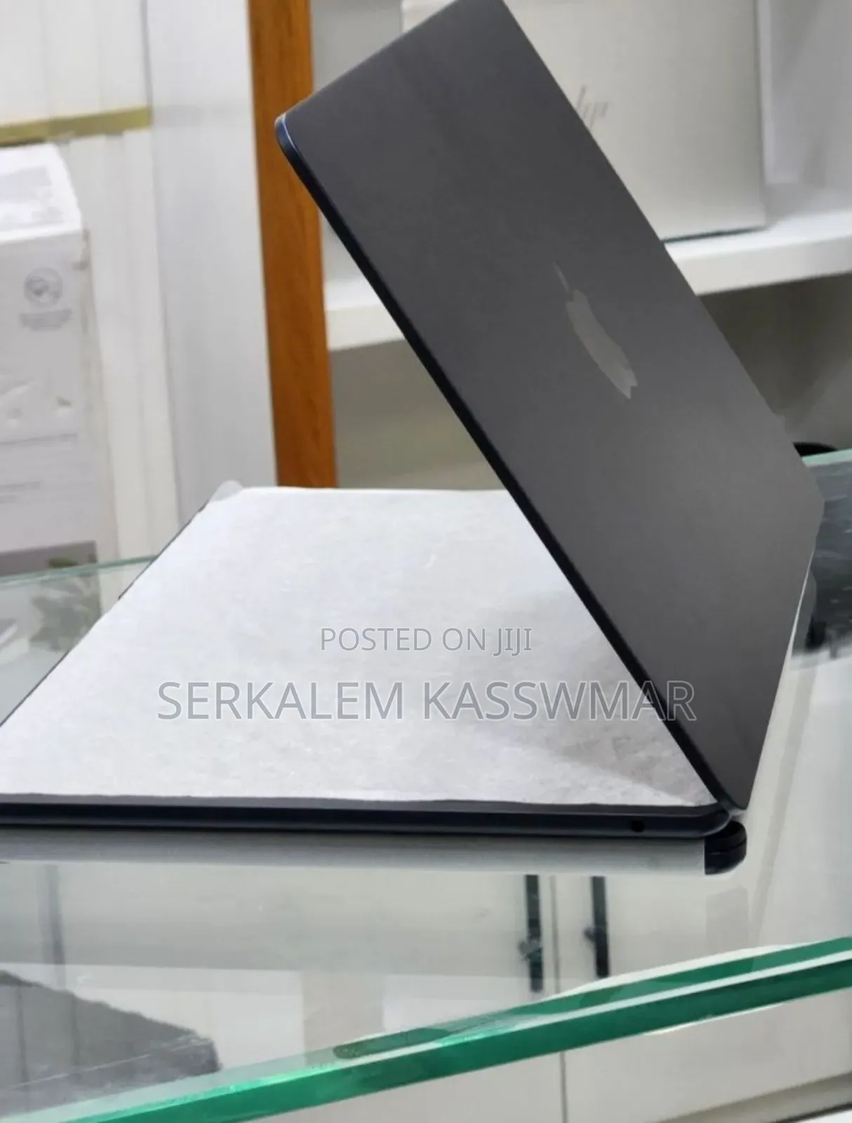 New Laptop Apple MacBook Air 16GB Apple M4 SSD 256GB