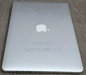 Laptop Apple MacBook Pro 2015 8GB Intel Core I5 SSD 128GB