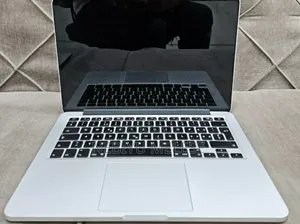 Laptop Apple MacBook Pro 2015 8GB Intel Core I5 SSD 128GB