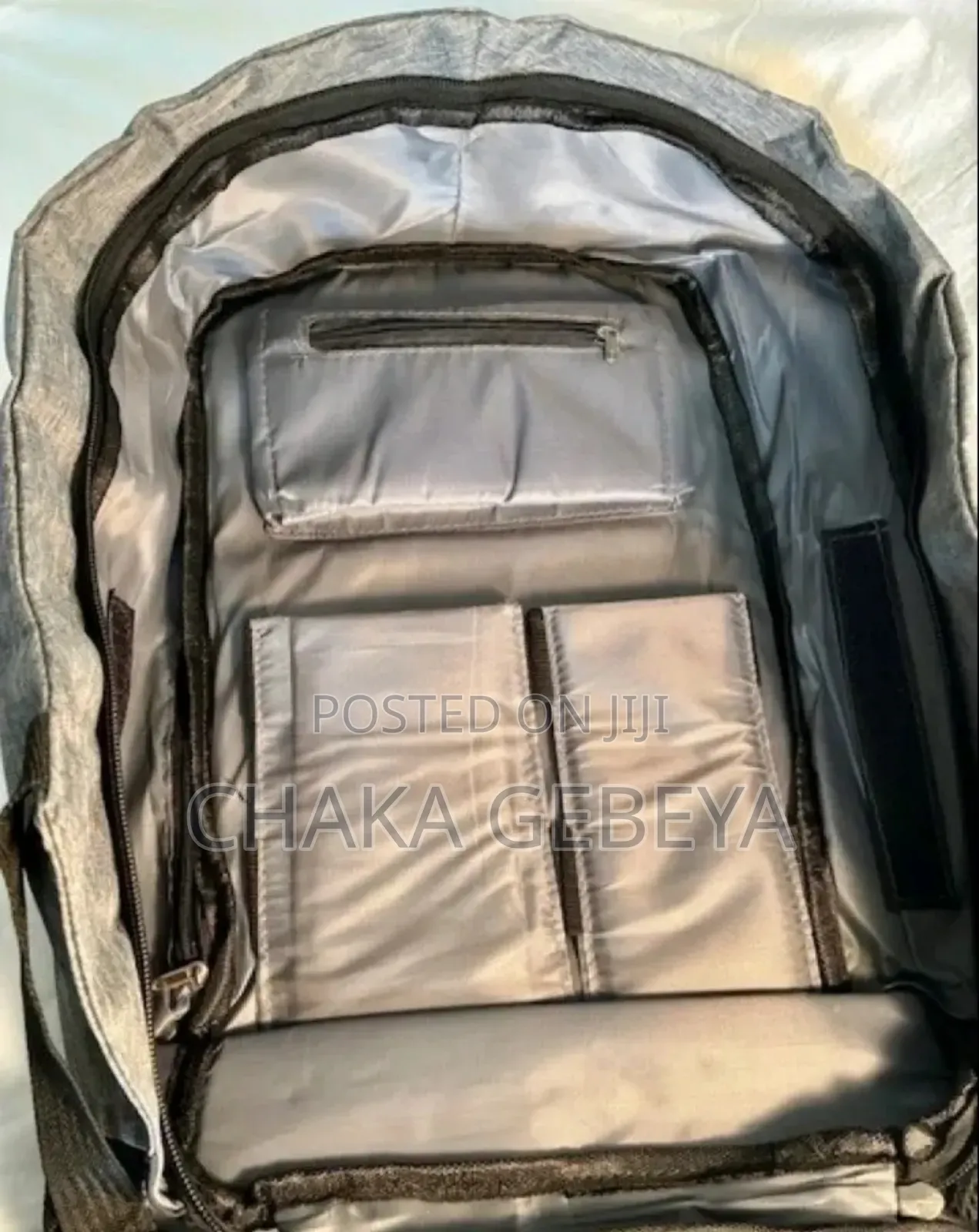 Anti-Theft Travel Backpack With Hidden Zippers for Laptop Valuables
