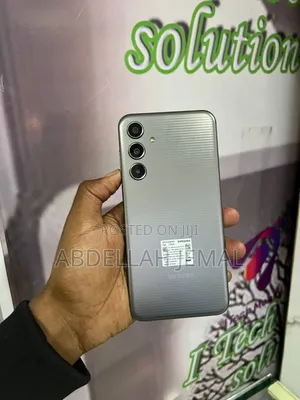 New Samsung Galaxy M35 128 GB Silver